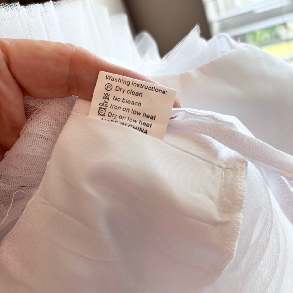 NEW Tulle Maternity Dress for Photoshoot Bridal Robe White NWOT Size L/XL - Picture 10 of 12